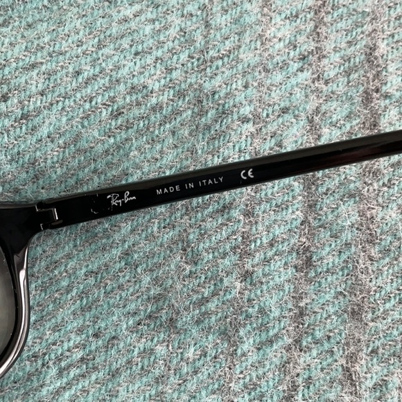 Vintage RAY-BAN Black Predator Sunglasses RB 4001 - Picture 5 of 9